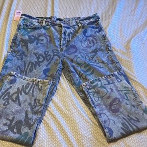 NWT Womens Wild Fable Graffiti Jeans 18